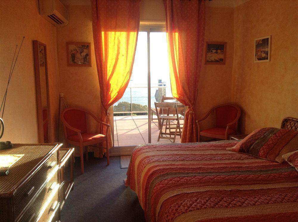 Hotel La Caravelle Fréjus Kültér fotó
