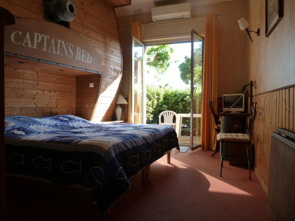 Hotel La Caravelle Fréjus Szoba fotó