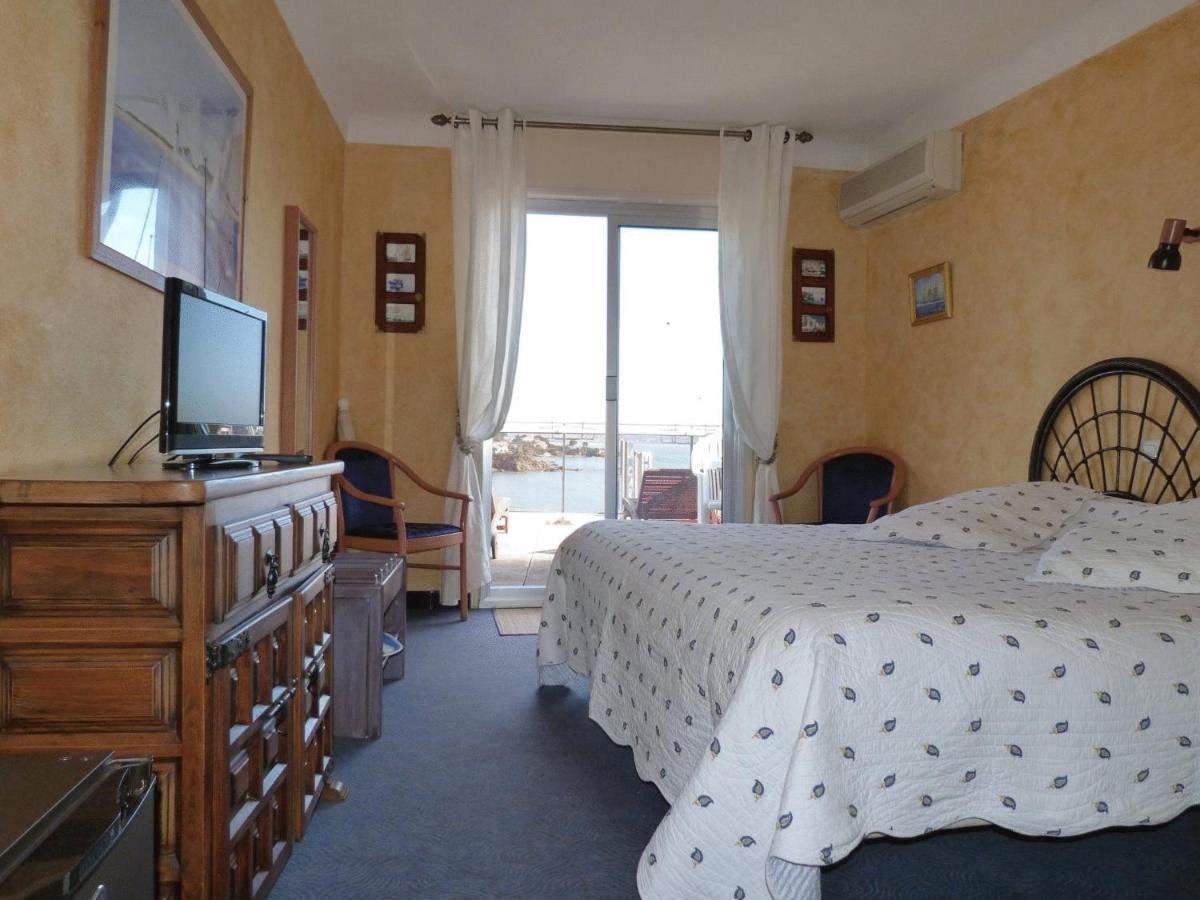 Hotel La Caravelle Fréjus Szoba fotó
