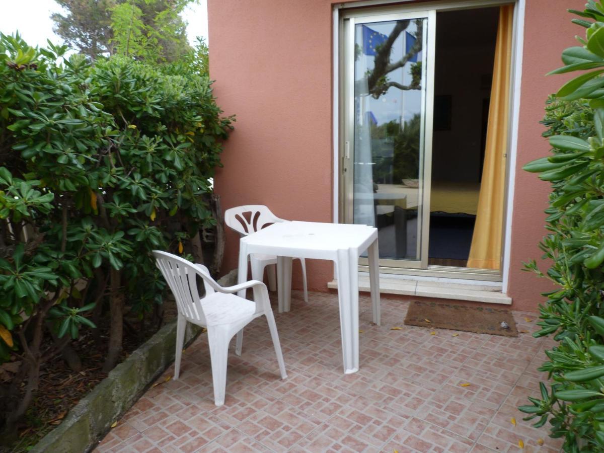 Hotel La Caravelle Fréjus Kültér fotó