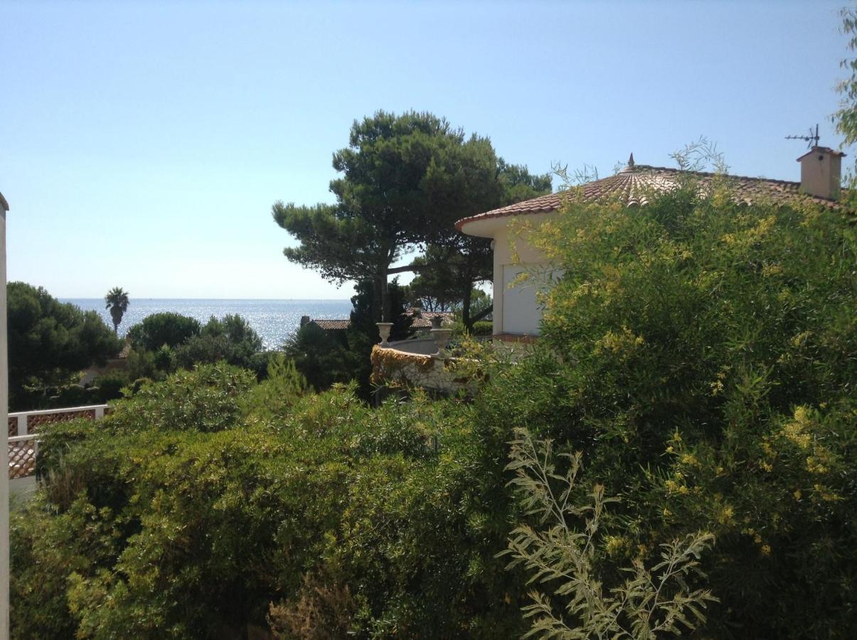 Hotel La Caravelle Fréjus Szoba fotó